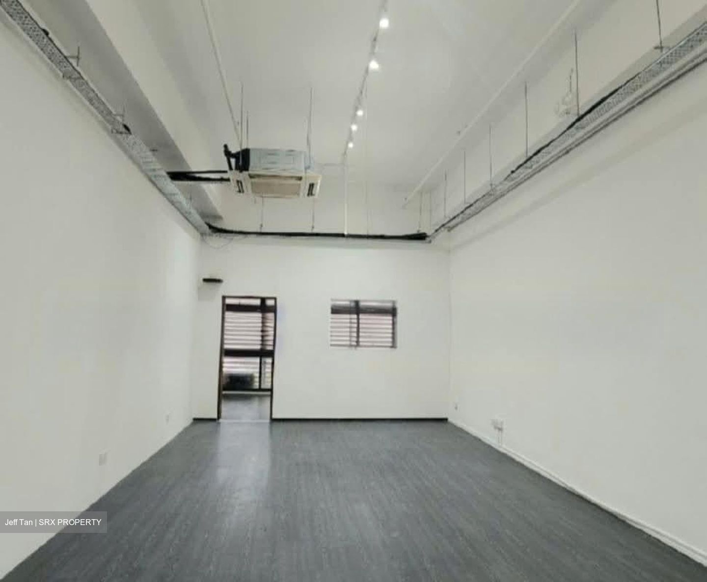Primz Bizhub (D25), Factory #578546421